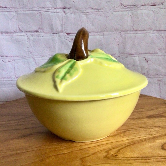 Vintage Belmar California Pear Fruit Ceramic Covered Dish - Picture 4 of 7